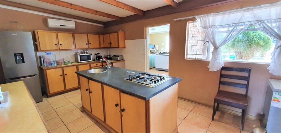 5 Bedroom Property for Sale in Upington Rural Northern Cape